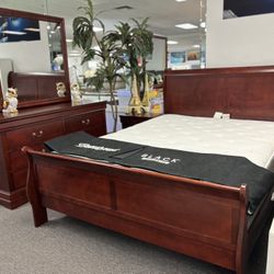 Wooden 5pc Bedroom Set For Sale (available In Multiple Colors) W/ FREE NIGHTSTAND!