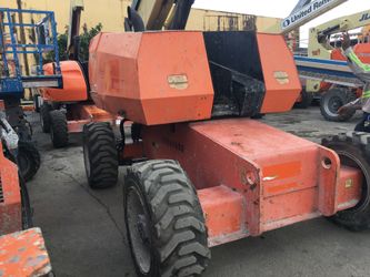 2012 JLG 600S 60’ Boom Lift