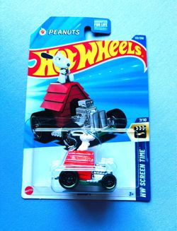 Hot wheels Peanuts Snoopy