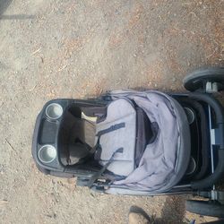 Stroller 