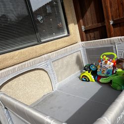 Large playpen