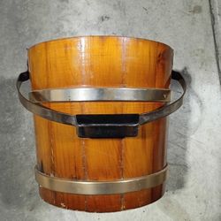 Wood Bucket