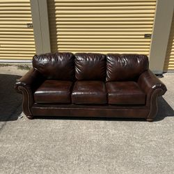 Very Nice Dark Brown Couch FREE DELIVERY 