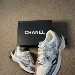 Chanel CC Logo Sneaker 