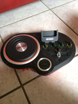 Jensen DJ scratch mixer