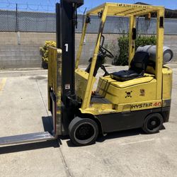 Hyster Forklift 4000 LB CAP 