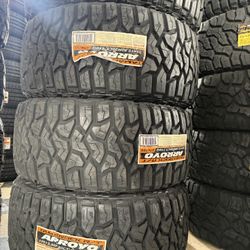 Vendo 33/12.50/R20 Nuevas Arroyo Las 4 Llantas Por $700 🇺🇸☎️🚀