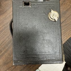 Vintage 1920s Box Camera