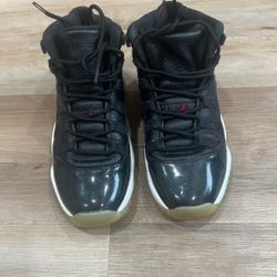 Retro 11 Jordan “72-10” 3.5Y