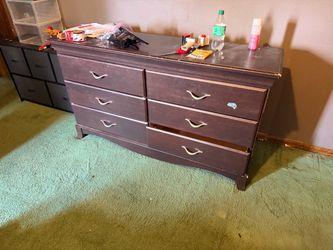 Dark Brown 8-Drawer Wood Dresser