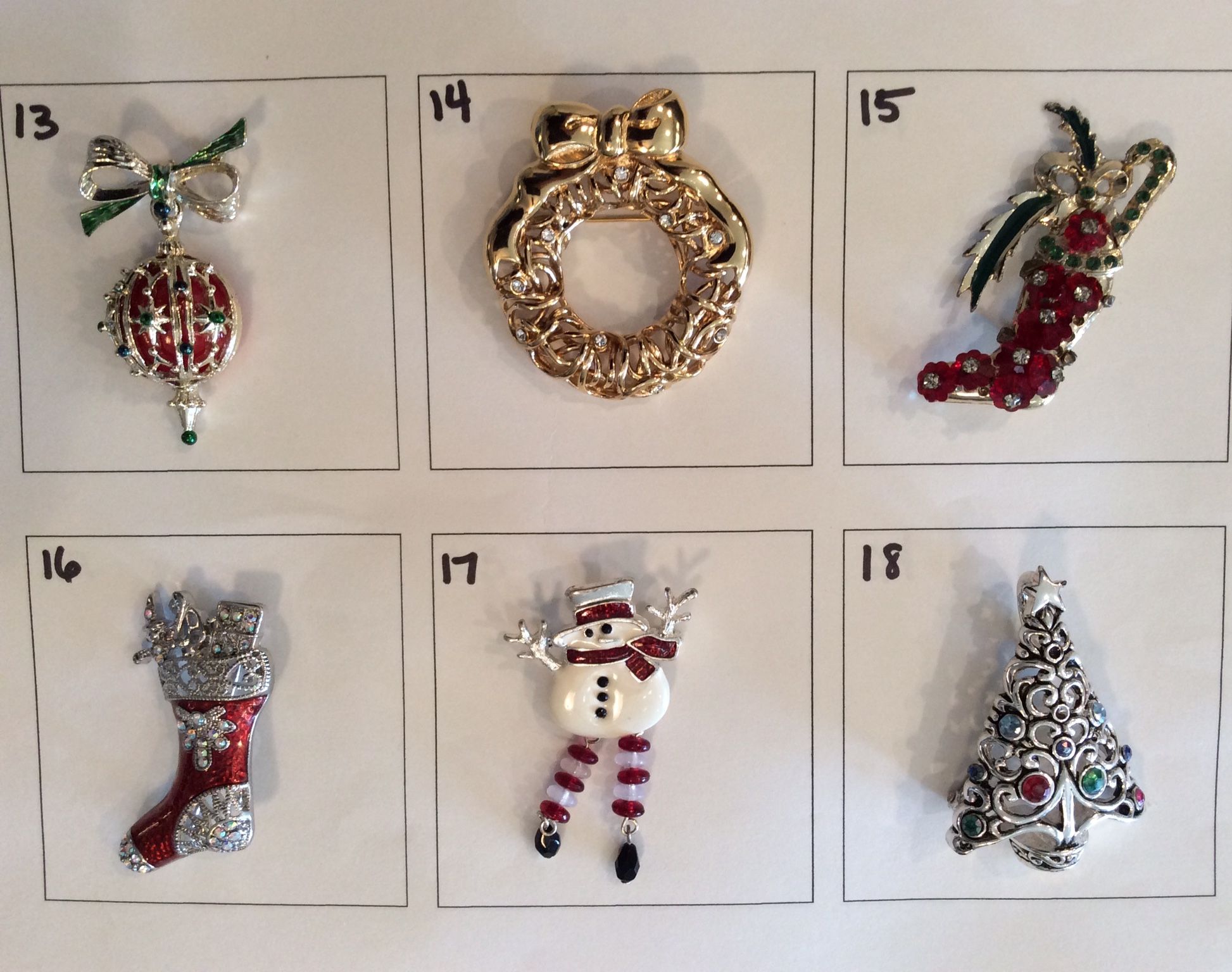 Pins Christmas (Price Per Pin)(Cross Posted)