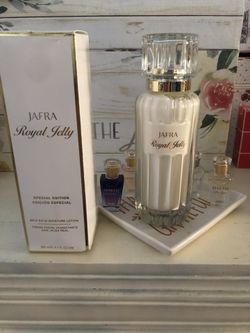 Crema Facial Humectante Con Jales Real Edición Especial 