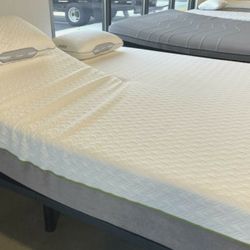 Brand new mattress sets. Clearing them out today! 50-80% OFF!