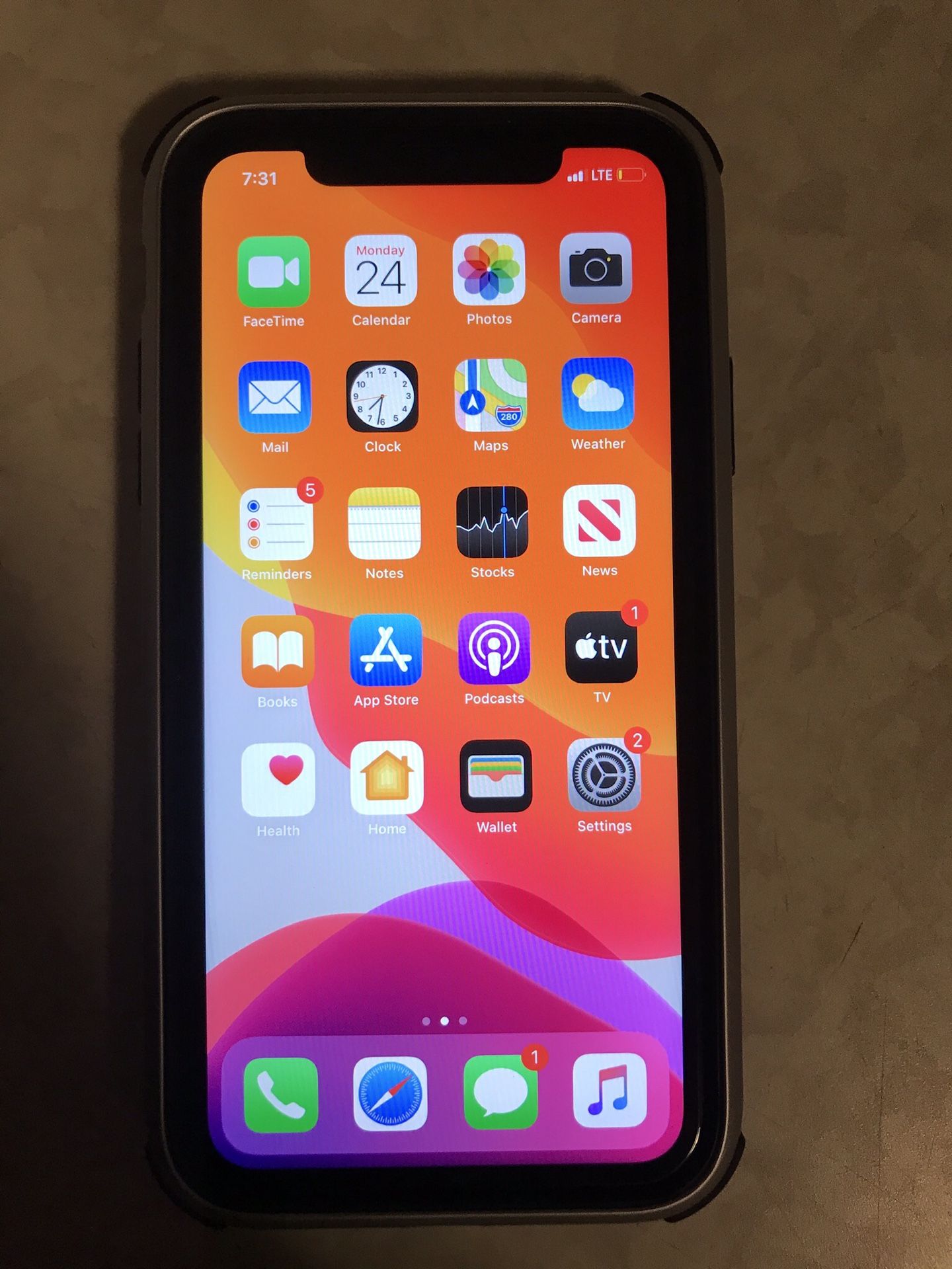 Apple iPhone 11 (64GB) UNLOCKED