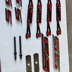 454. SS Emblems