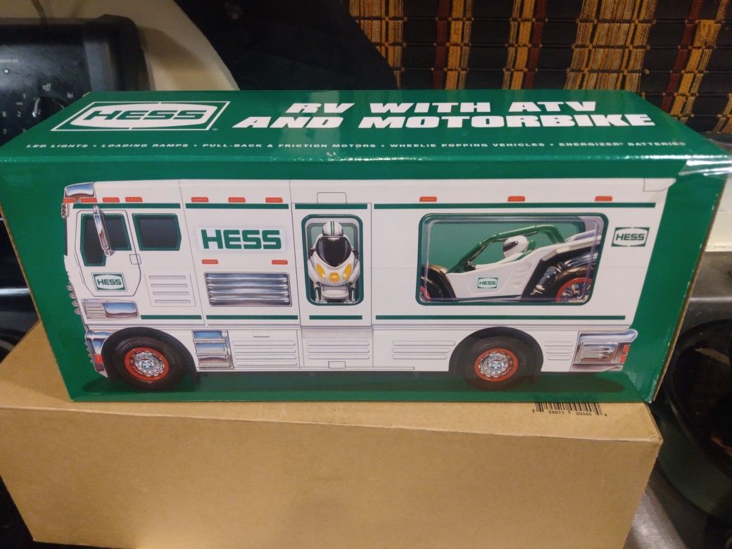 NEW 2018 Hess Truck In Box