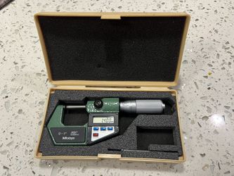 Mitutoyo Digital Micrometer   293-768-10