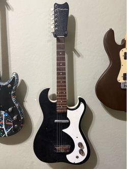 Vintage 1960s Silvertone 1448 Electric Guitar