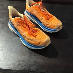 Men’s Hoka Size 12