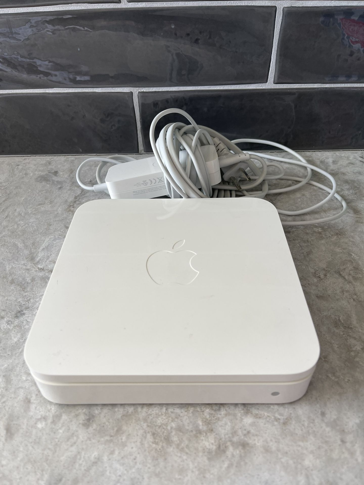 Apple Airport Extreme Wireless Router A1354