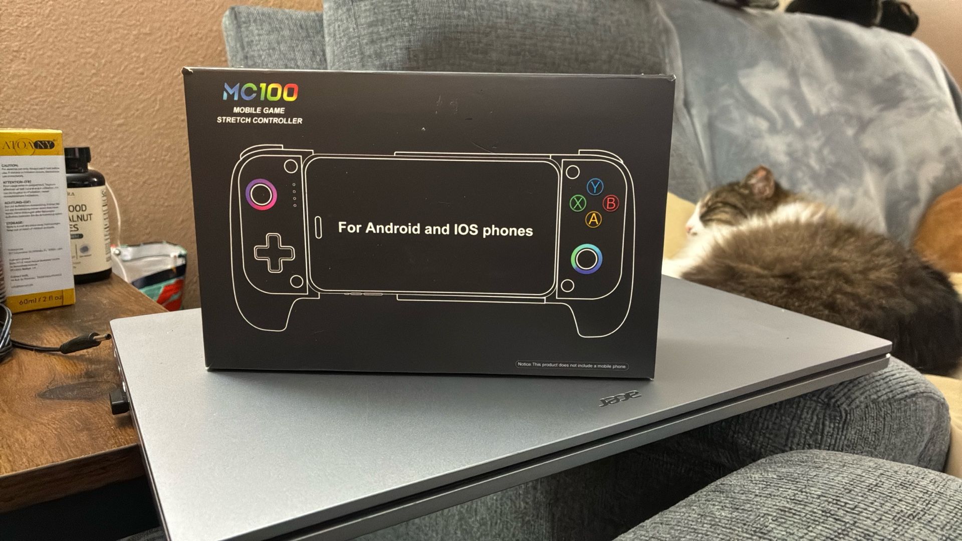 MC100 Mobile Game Stretch controller