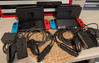 Nintendo Switch (V2) - With games and accessories optional