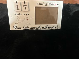 Picture frame count down until baby