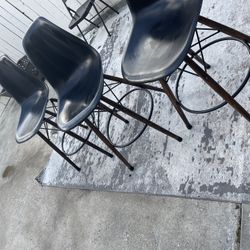 Bar Stools/chairs