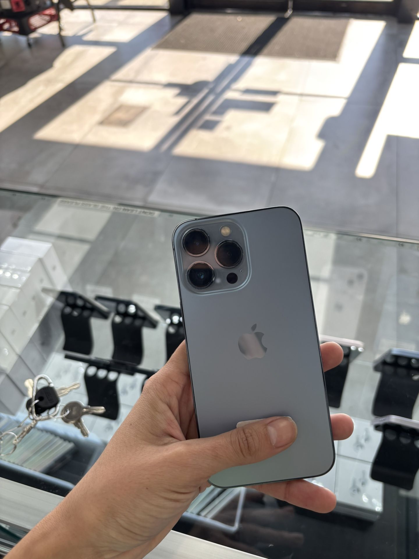 iPhone 13 Pro
