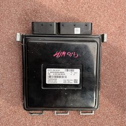 Mercedes W204 OEM Engine Computer Module (ECU)