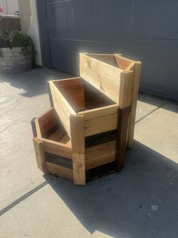 Planter 3 Level