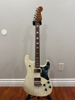 Fender Parallel Universe II Uptown Strat – Custom Pickguard – Mint Condition
