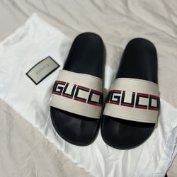 GUCCI slides