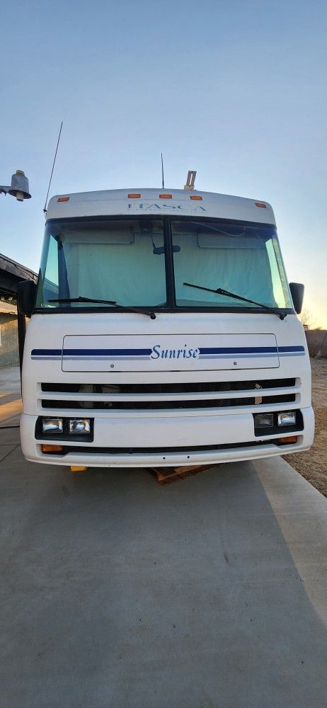 1995 Winnebago Sunrise