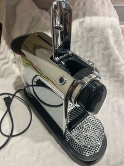 Like New Nespresso C112 Coffee Machine