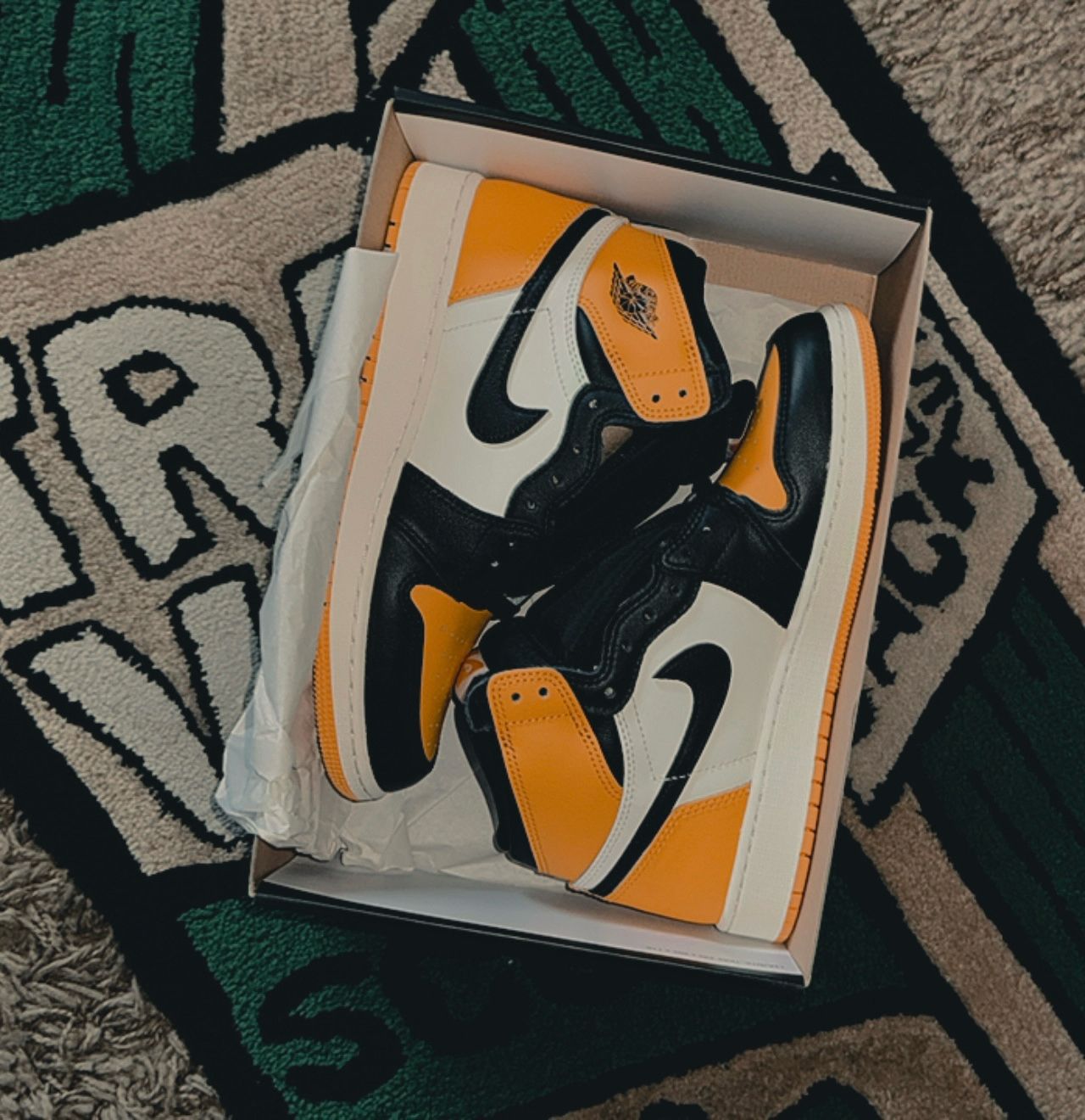 Jordan 1 Taxi Size 6y Brand New