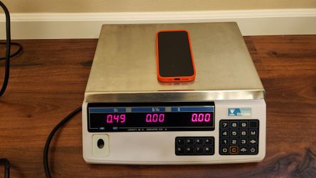 Commercial High Resolution Counting Scale