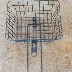 bicycle. 26-in basket front basket 20 bucks