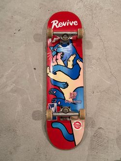 Revive Skateboards complete