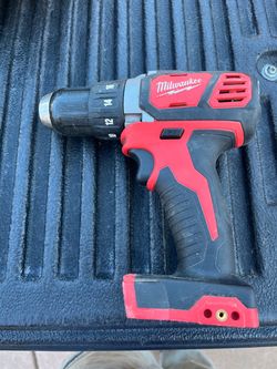 18 volt Milwaukee drill