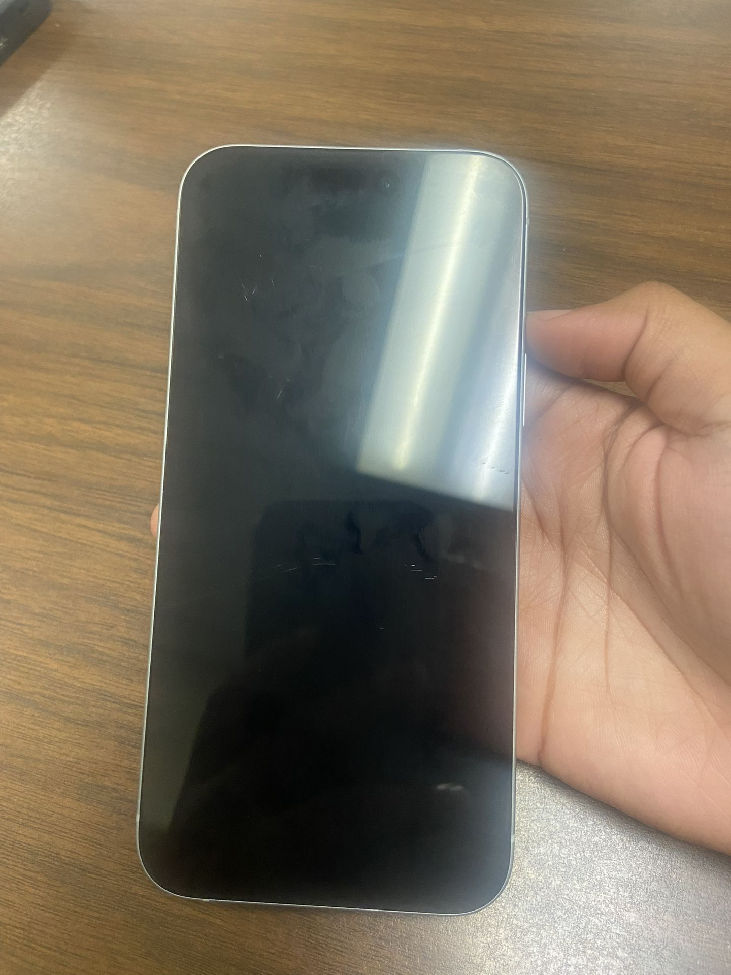 iPhone 15 Plus