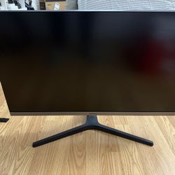 Samsung - 28" ViewFinity UHD IPS AMD FreeSync with HDR Monitor - Black