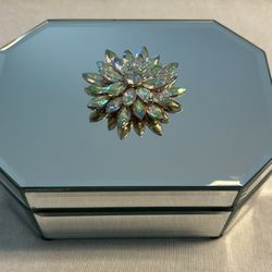 Rhinestone Jewelry Box 5”x7”