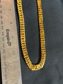 24K Gold Plated Cuban Chain Necklace Gold chain, Cuban link, chunky, metallic, statement, luxury, bold, shiny, heavy, classic