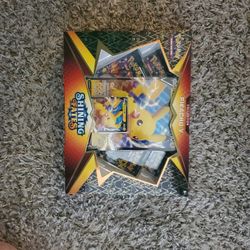 Shinning Fates Pokemon