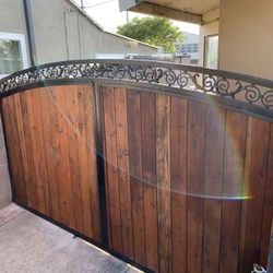 Modern metal gate