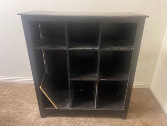 Bookcase/Entertainment Center