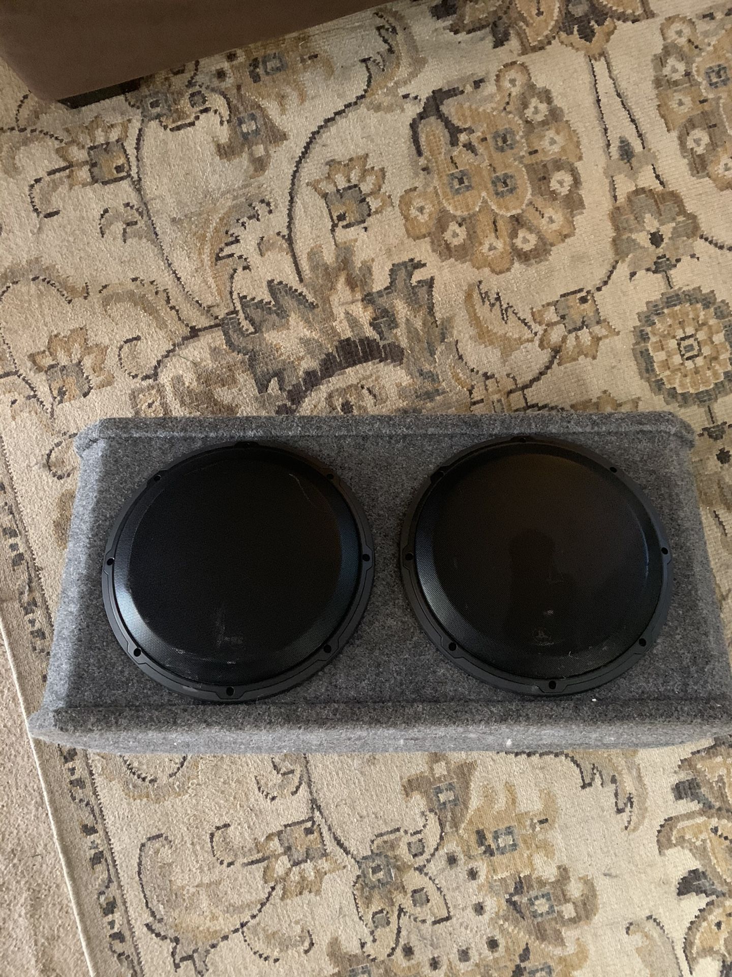 !!!!! JL AUDIO SUBS W3x2x12s W/ RF Power AMP !!!!!