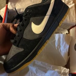 Nike Dunks 