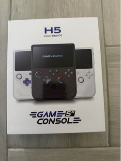 H5- Retro Handheld Game Console- 5" HD IPS Screen with 20,000 Games- White ***